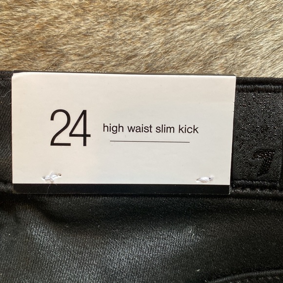 7 For All Mankind black wax denim brand new with tags size 24 - Picture 5 of 6